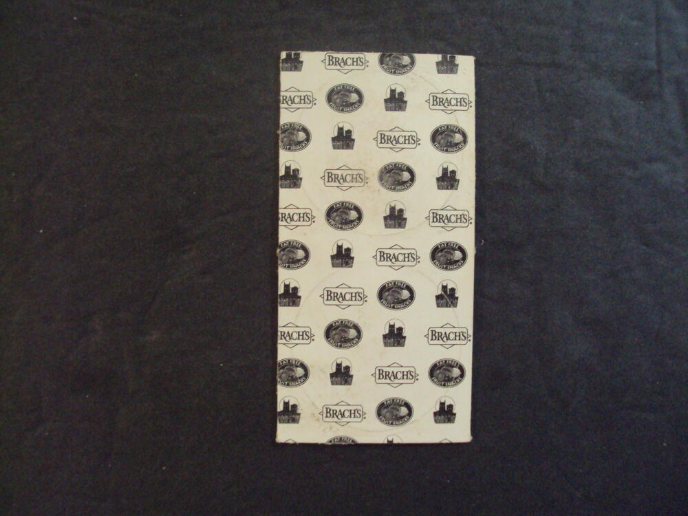 Brach&rsquo;s Candy Milk Cap Pogs 1995 Batman Robin ID:91706