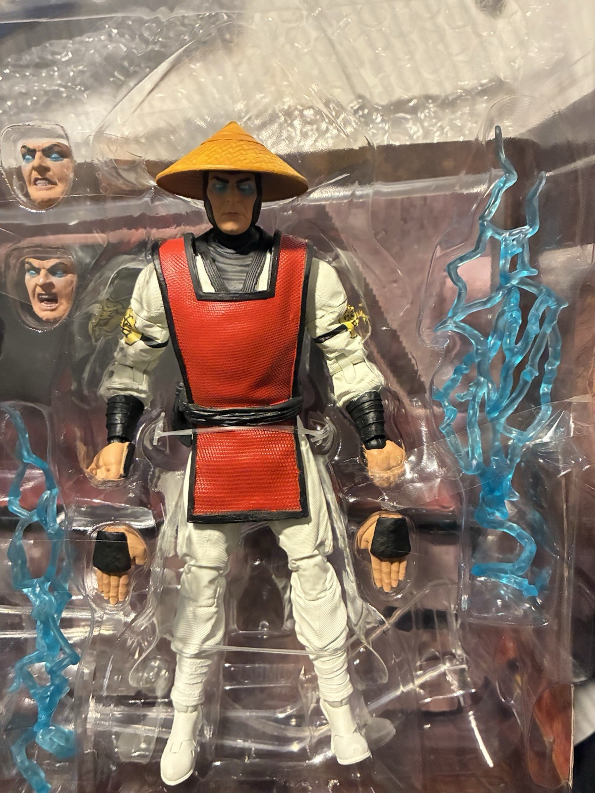 Action Figure Plastic Multicolor w/ Alternate Head, Hands & Blue Effect Part