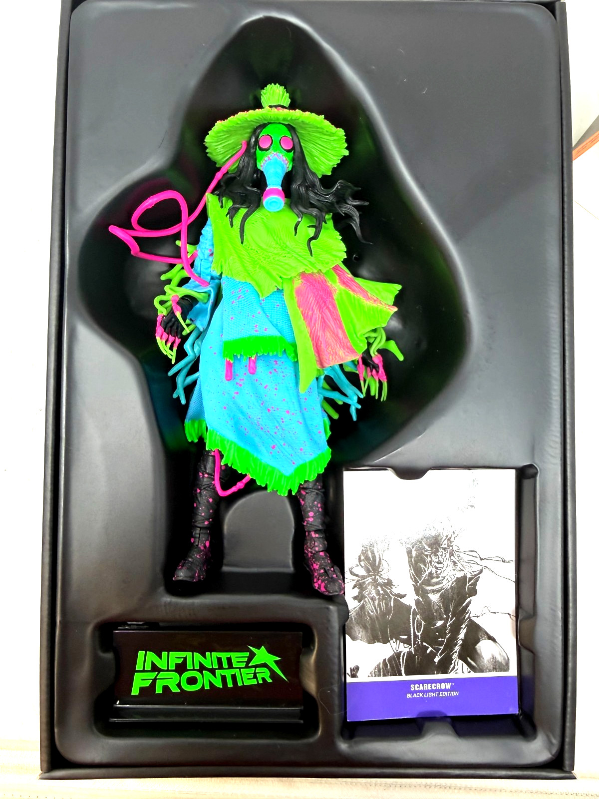 Mcfarlane DC Multiverse Series Black Light Scarecrow Action Figure