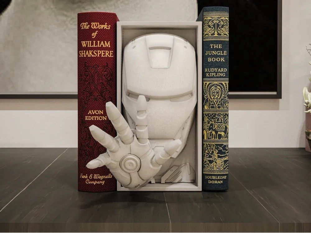 Marvel Iron Man Collectible