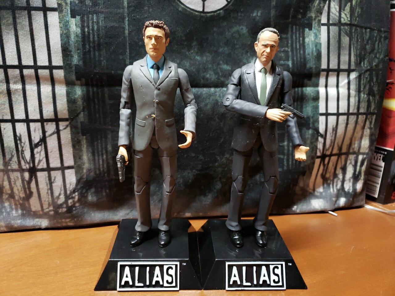 Michael Vaughn,Arvin Sloane ALIAS Loose 7&Prime; Action Figures