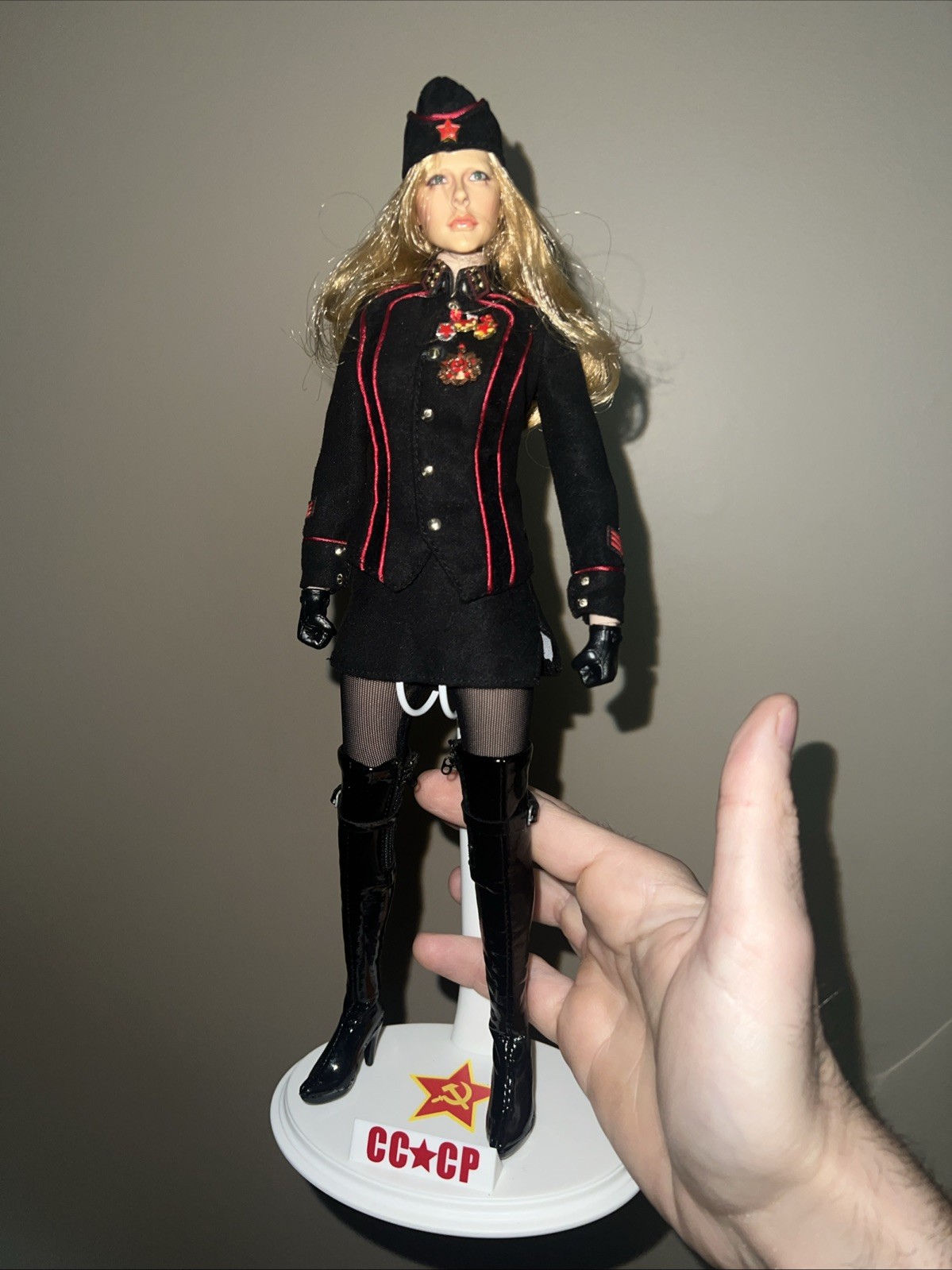 Flagset FS-73029 1/6 Red Alert Soviet Female Katyusha Custom Figure 12”