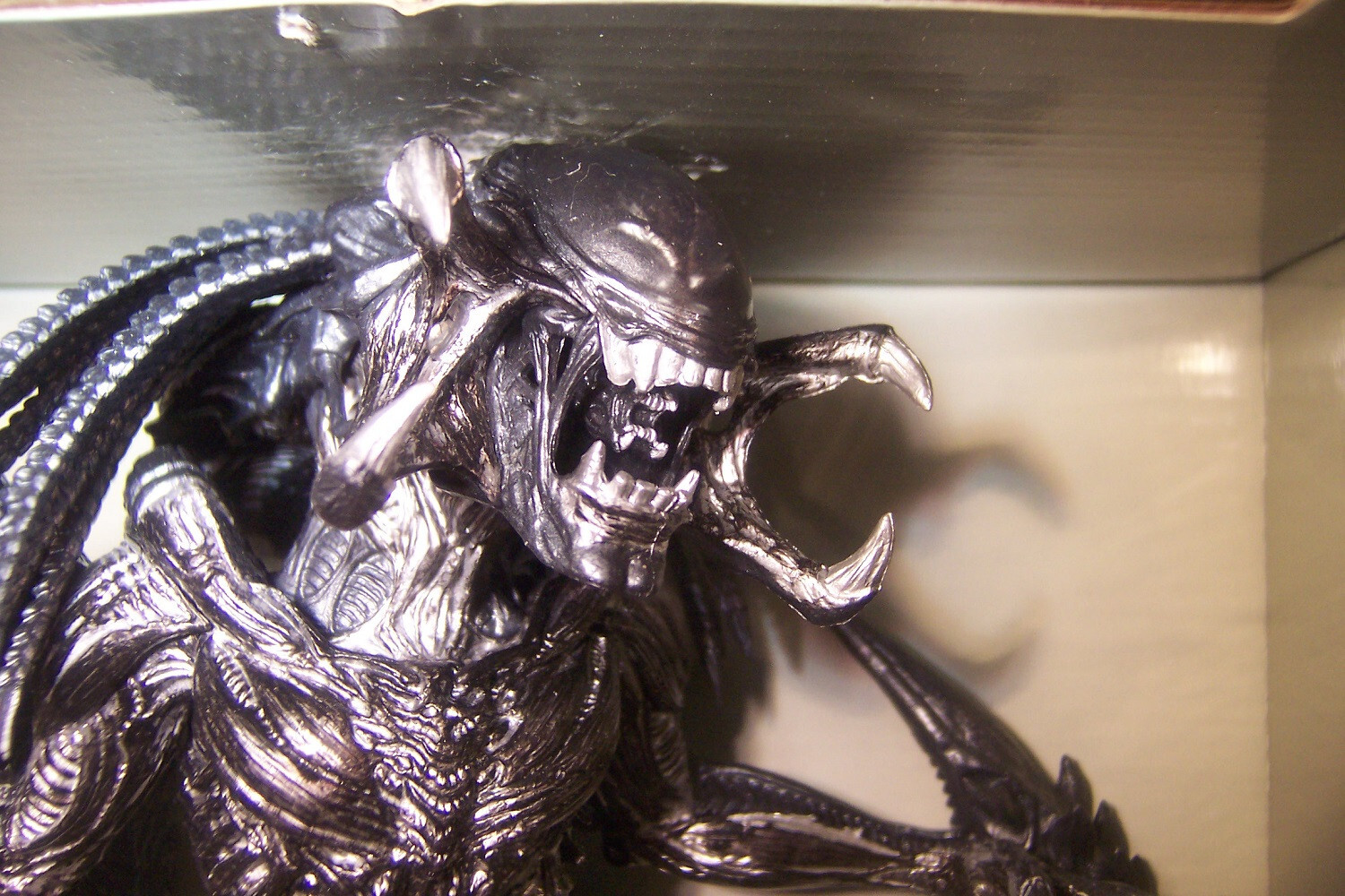 ALIEN VS PREDATOR 2: BLACK PREDALIEN 8 inch DELUXE ACTION FIGURE AVP REQUIEM NEW