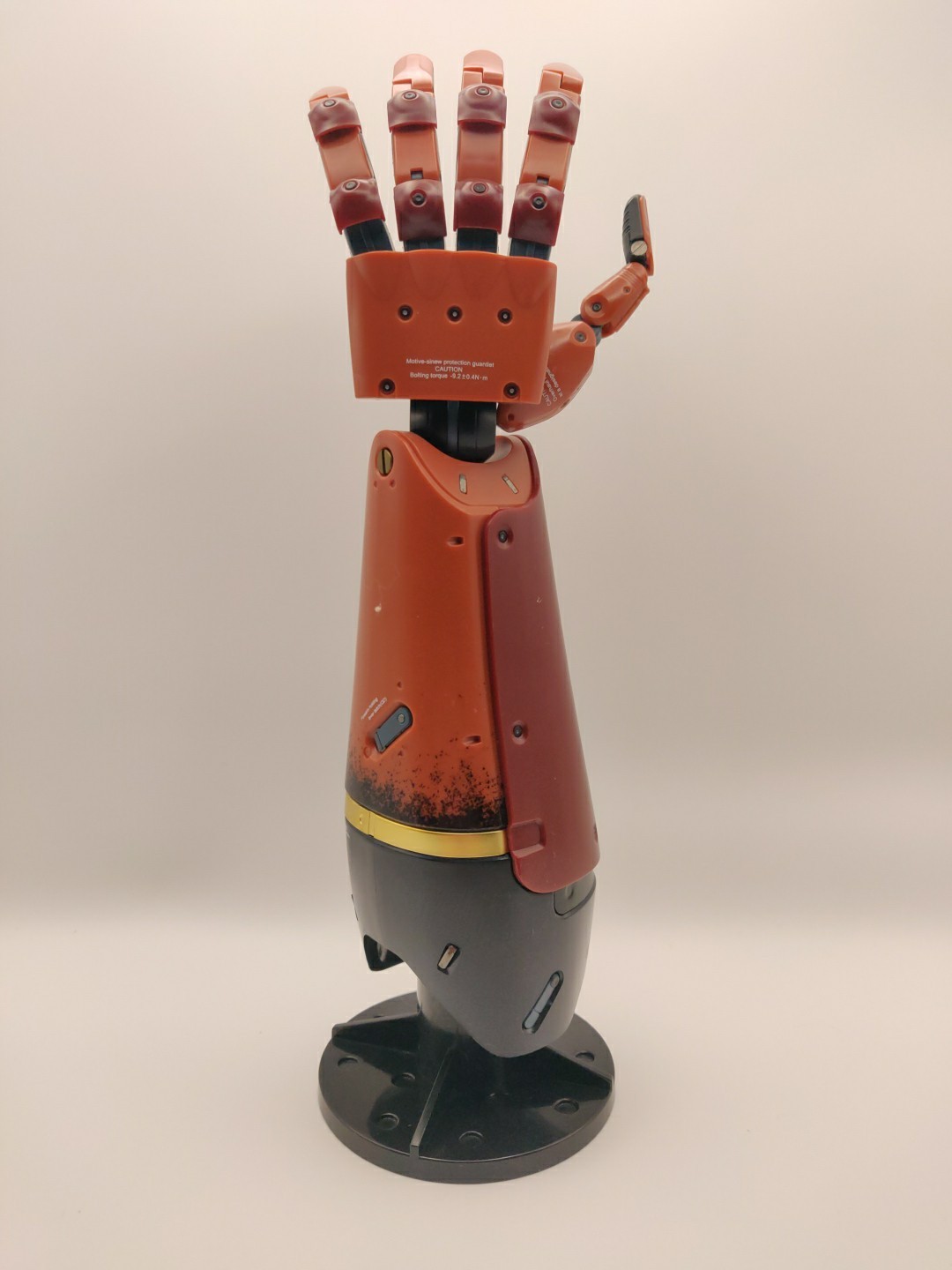 Konami Metal Gear Solid V The Phantom Pain Bionic Arm Figure