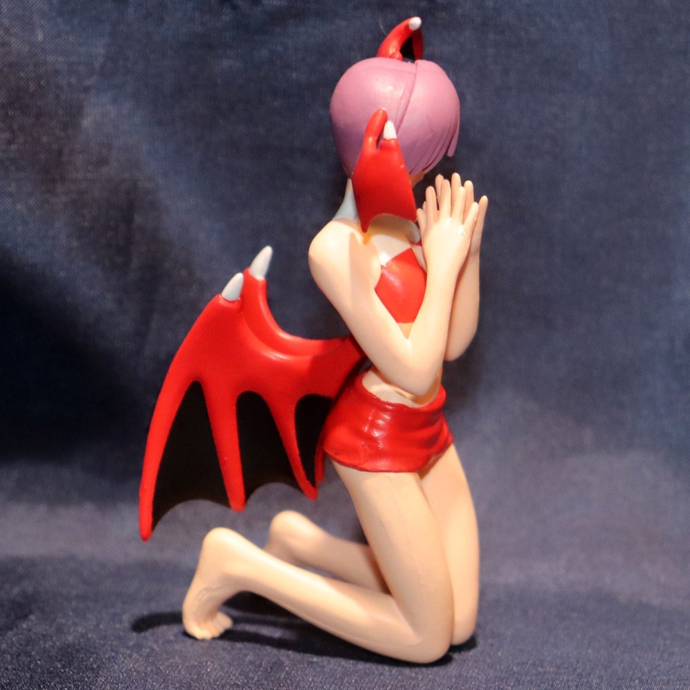 CAPCOM Summer Paradice Figure Morrigan + Lilith A Darkstalkers Banpresto 2001