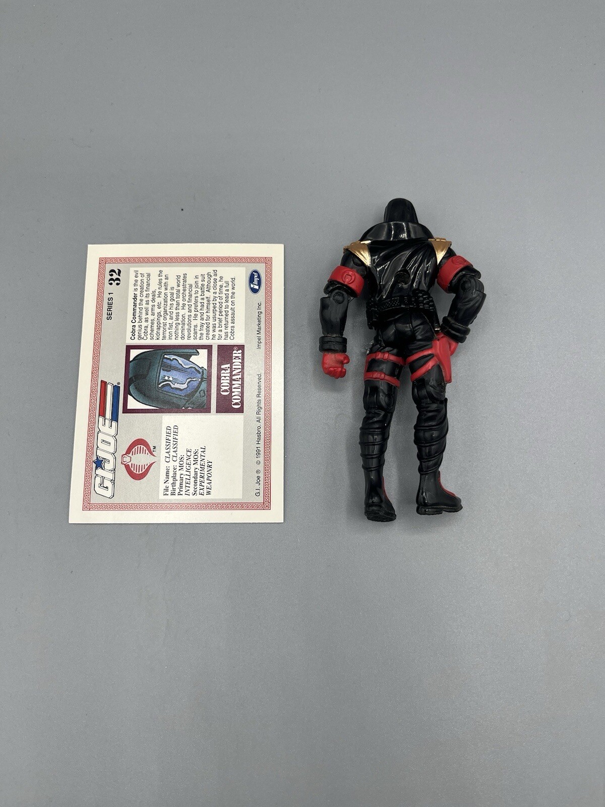 Hasbro 2001 Cobra Commander 3 3/4 » Excellent Condition figure And Trading Card