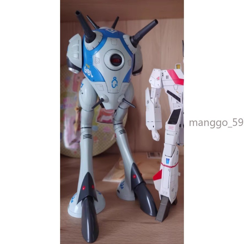 KitzConcept Macross Robotech Zentradi 1/72 Battlepod Driver Pilot Action Figure