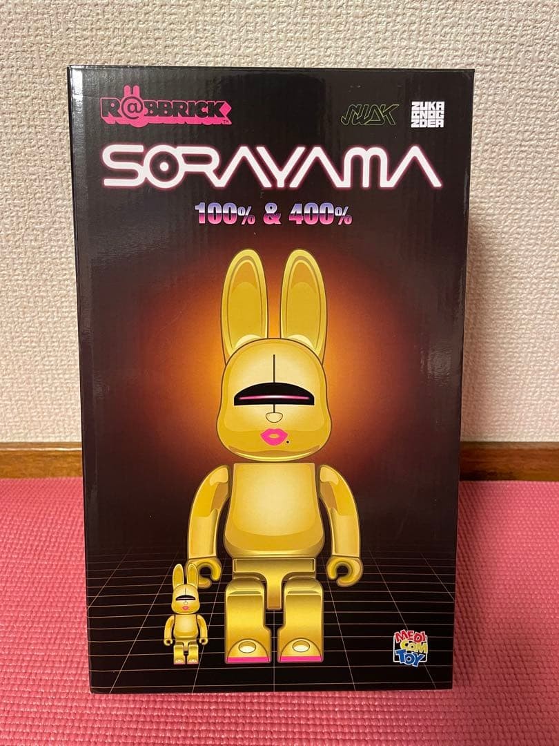 R@BBRICK 100% & 400% Loverick Bearbrick Hajime Sorayama