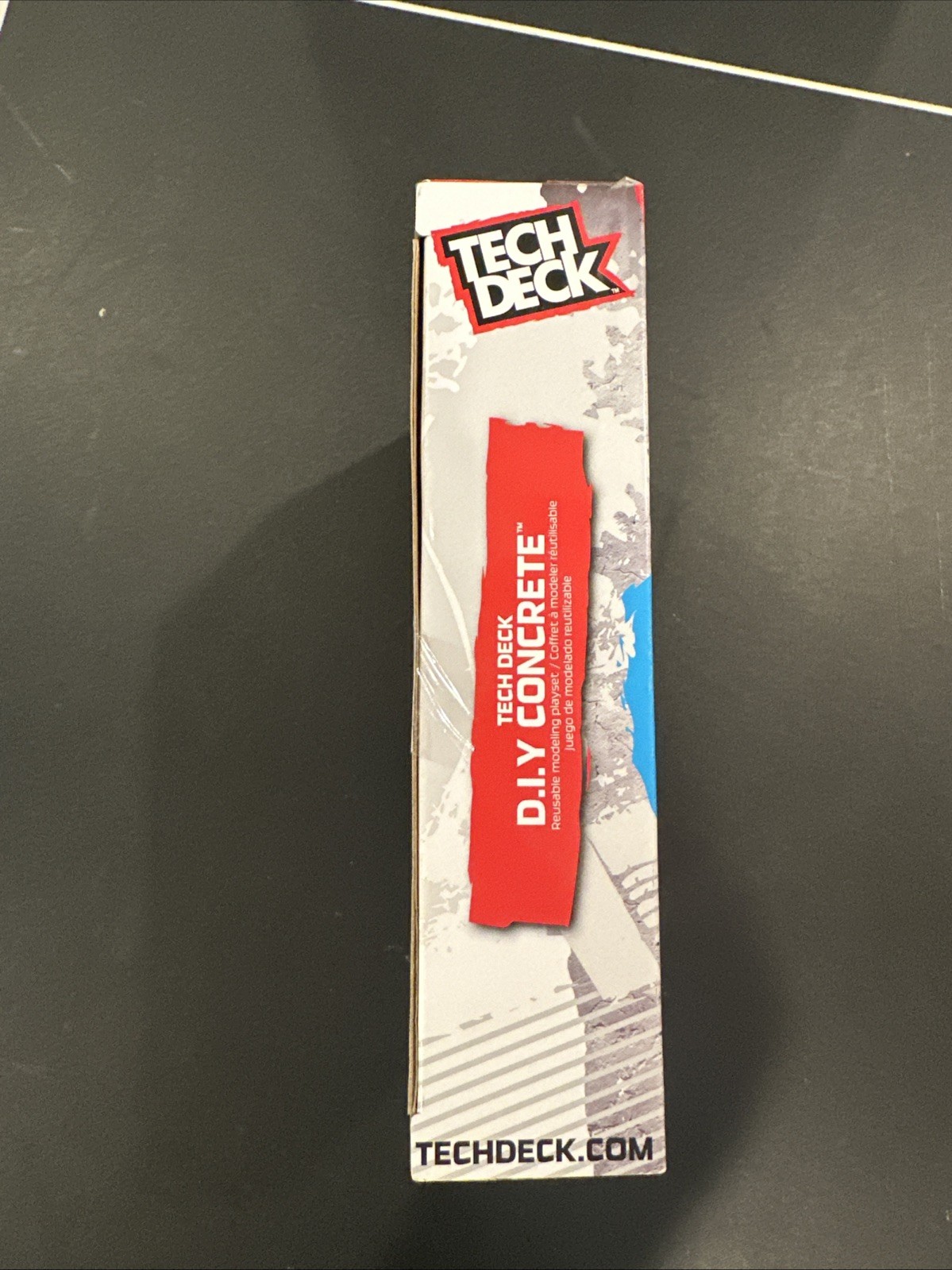 Tech Deck D.I.Y Concrete Reusable Modeling Playset