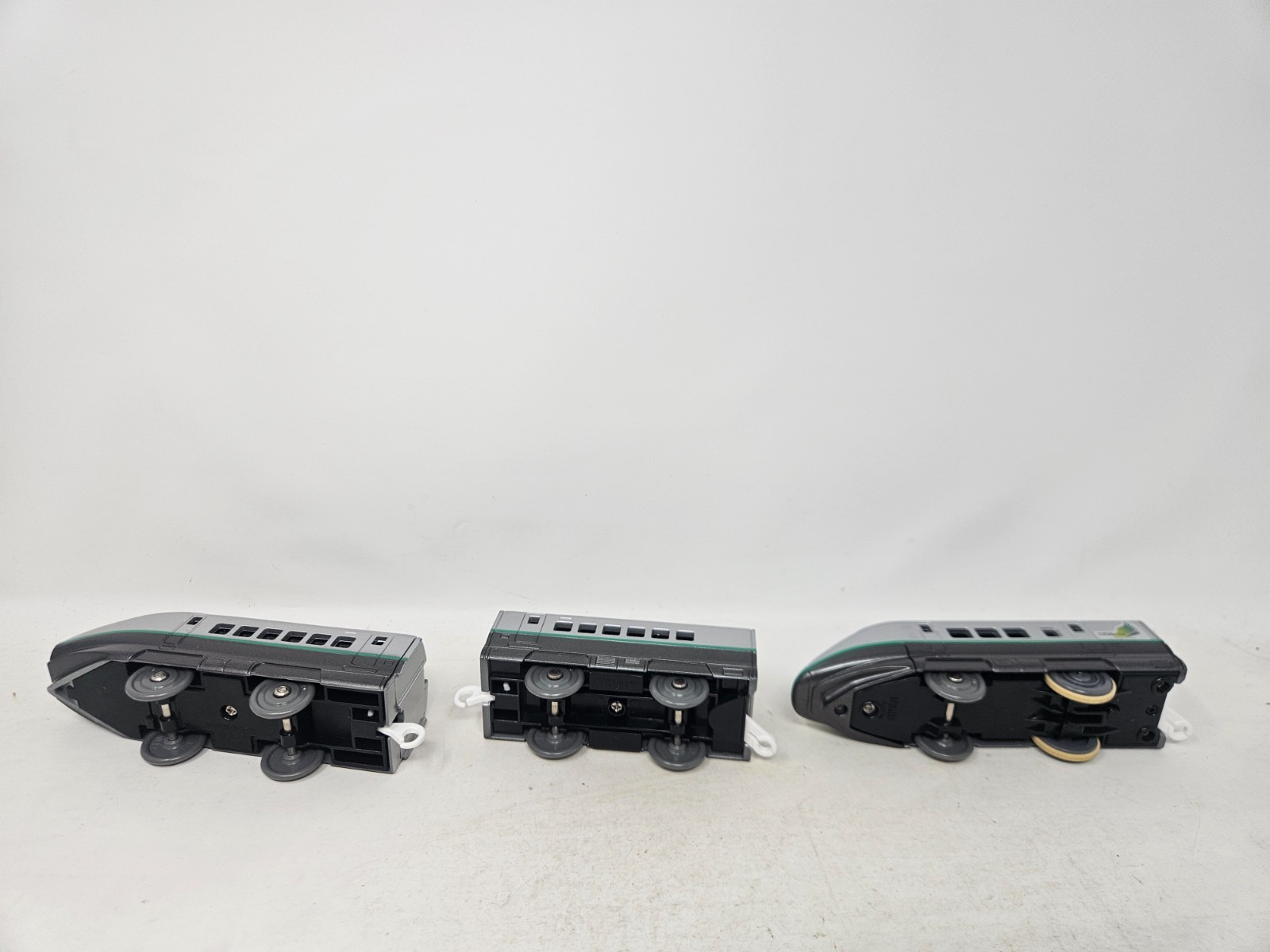 Takara TOMY Trackmaster Plarail S-06 E3 Series Shinkansen Tsubasa Train VGUC