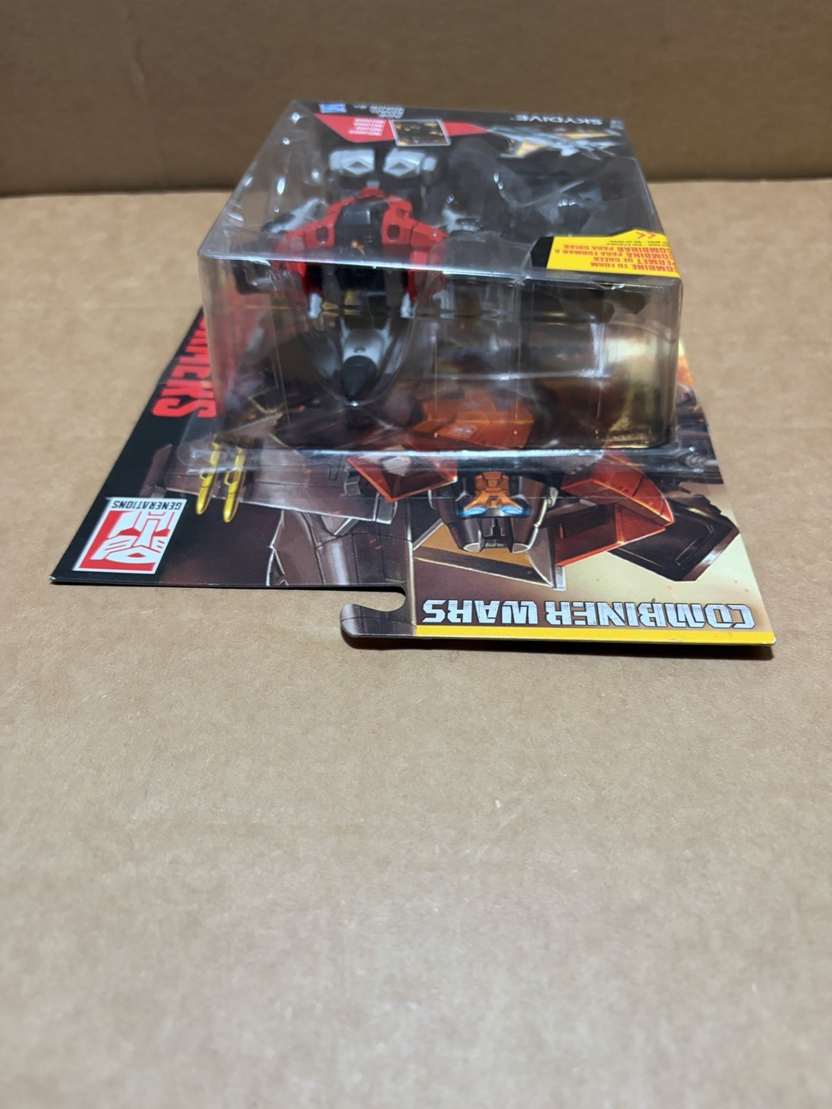 2014 Hasbro Transformers Combiner Wars Deluxe Class Skydive New Sealed