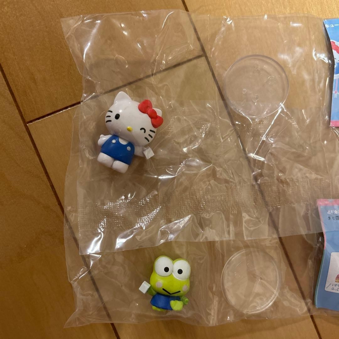 Hello Kitty Figure Sanrio Kero Keroppi Ganbare Cleaning Set
