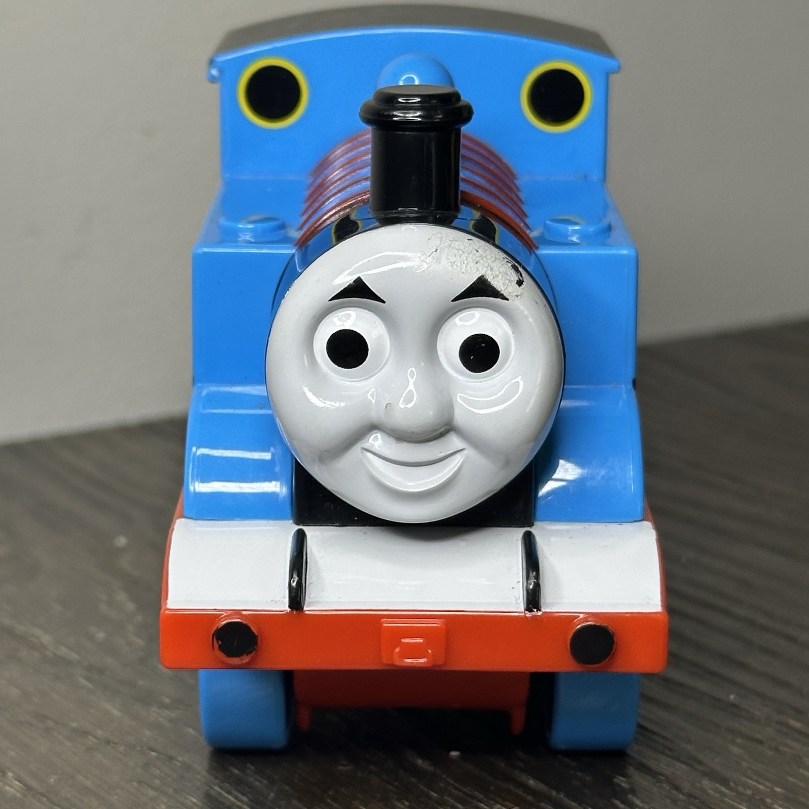 Thomas the Tank Engine Motorized Train Toy 2005 TOMY No 1 Blue UNTESTED