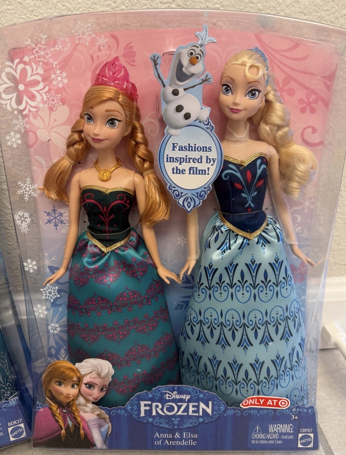 Disney Frozen Anna & Elsa of Arendelle 2 Doll Set Target Exclusive 2013 NIB
