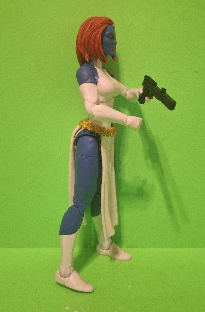 Marvel Legends MYSTIQUE / ROGUE *CUSTOM* X-MEN RETRO SERIES + GREAT COMIC BOOK