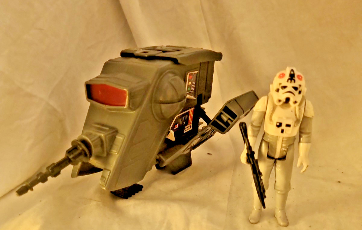 Star Wars 1982 INT-4 Interceptor Mini-Rig From Kenner ESB + Figure
