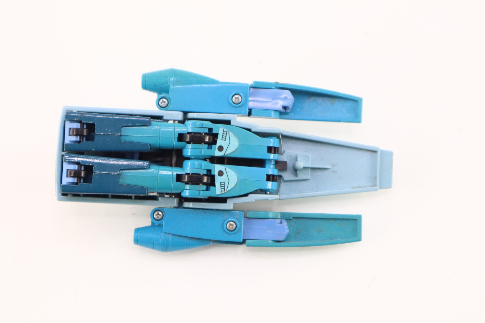 1986 G1 Transformers Blurr With Shield Vintage Action Figure