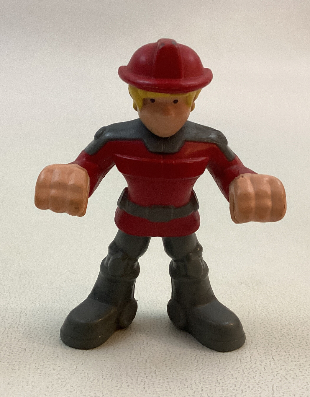 Playskool Heroes Transformers Rescue Bots Griffin Rock Firehouse Cody Burns