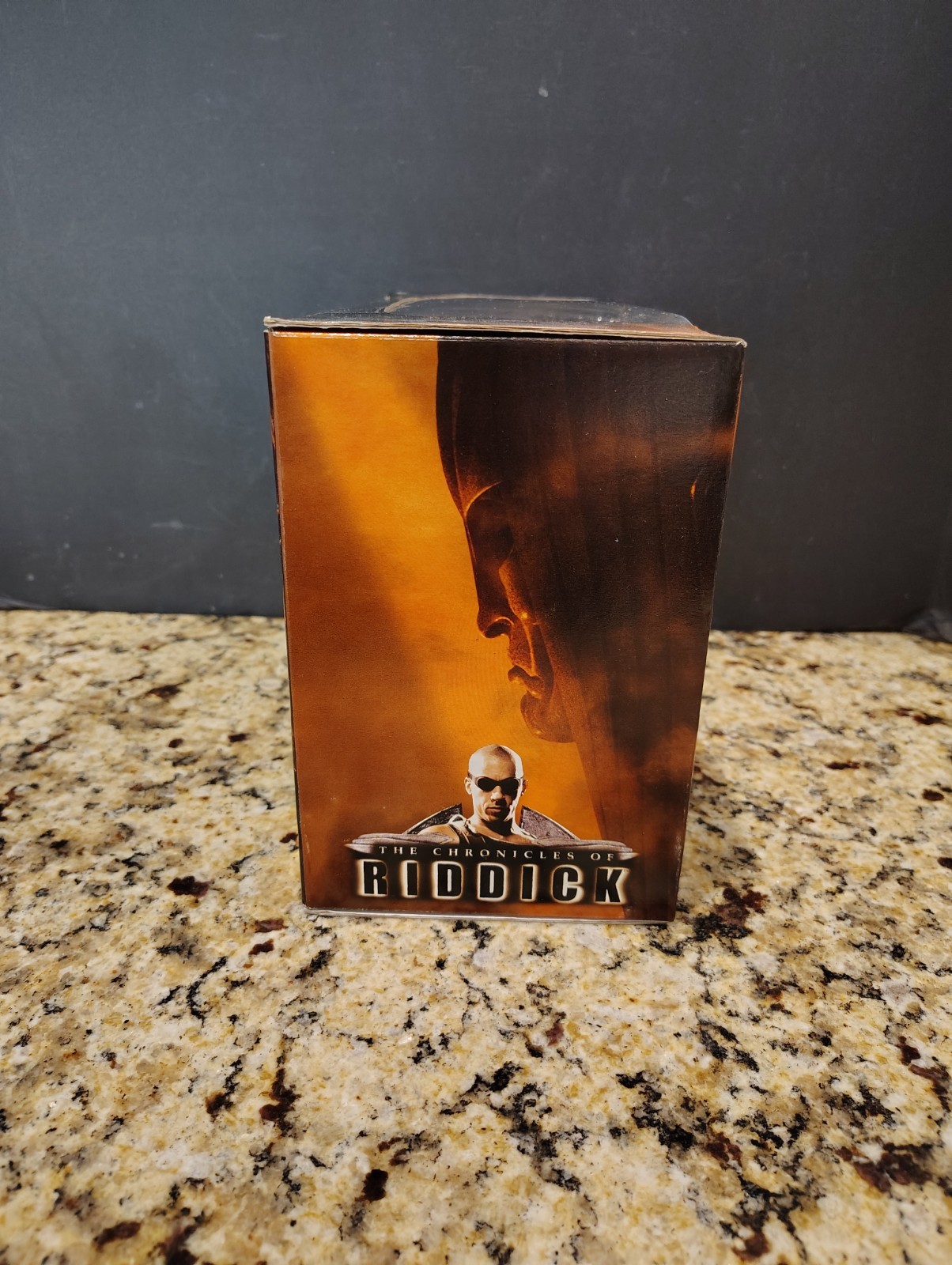 Riddick in Necro Armor w Hellhound SDCC SOTA TOYS Chronicles or Riddick MIB NEW