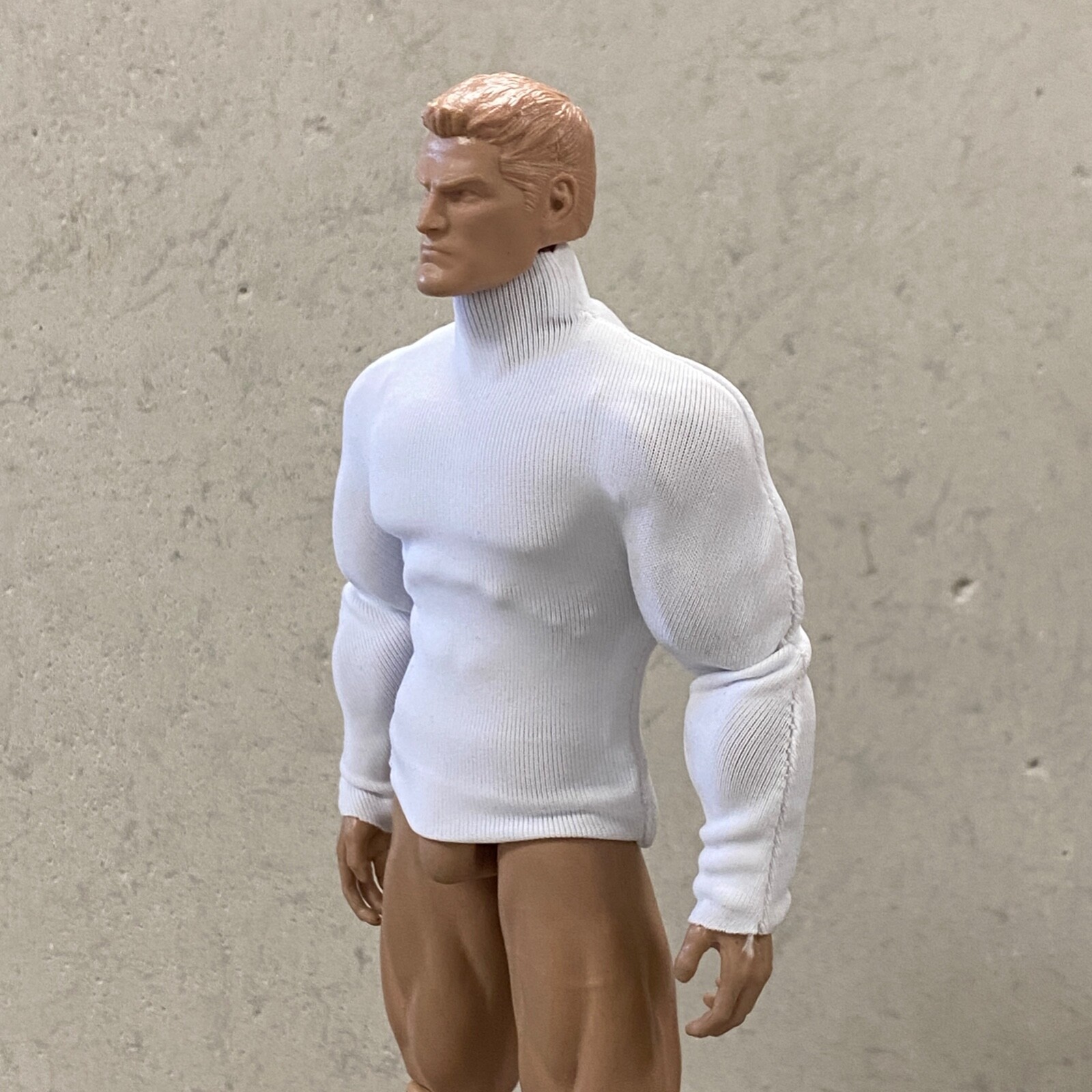 SU-CP-WT: White Long Sleeve compression shirt for 6&Prime;~7&Prime; Muscular Body