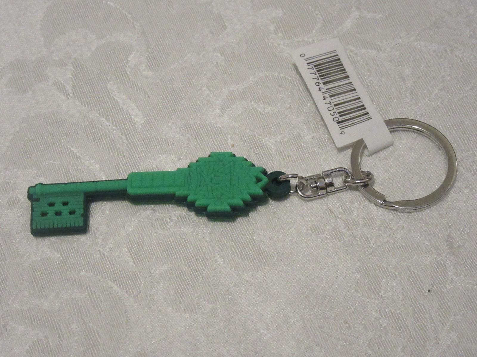 Monogram Figural Ready Player One Jade Key Keyring Key Chain