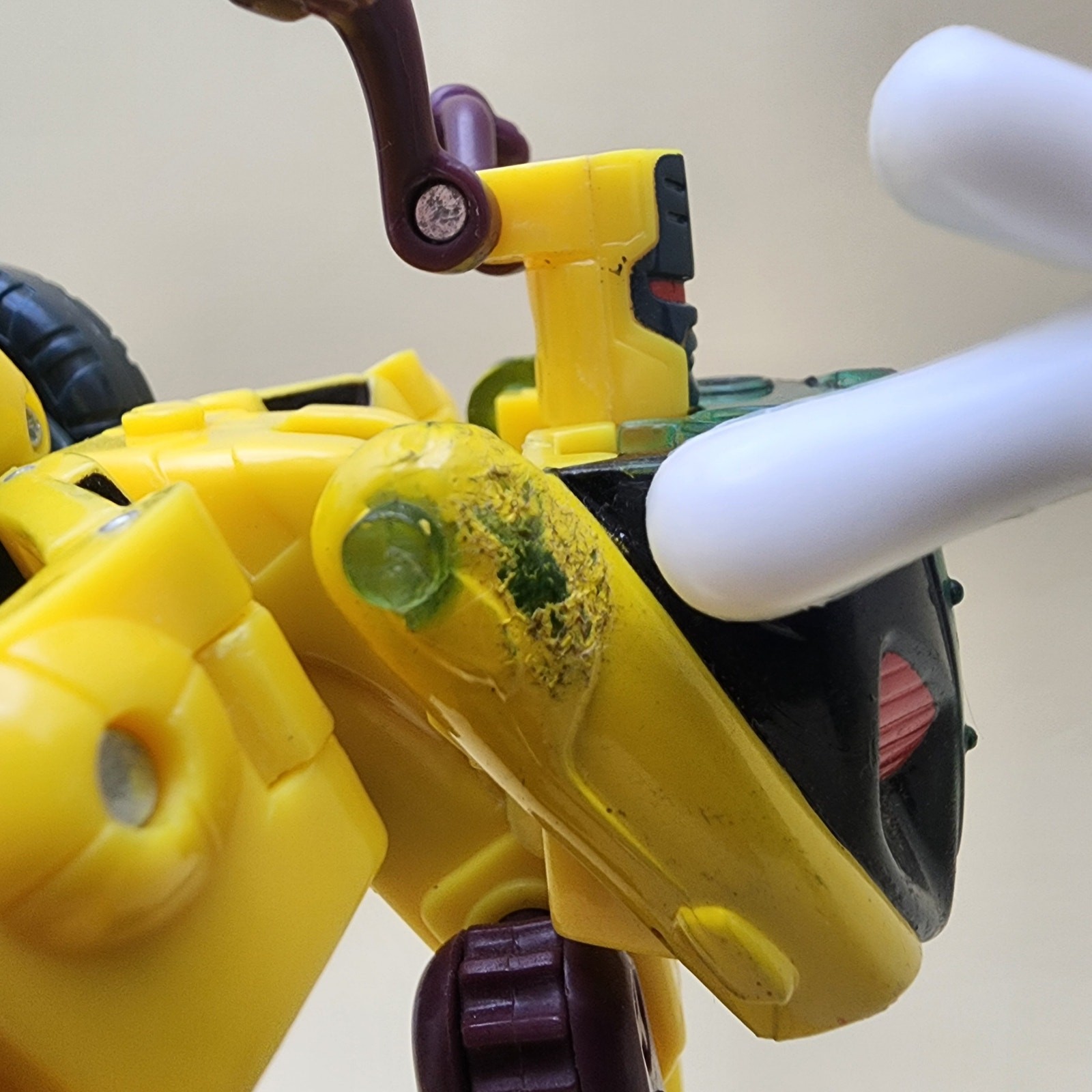 TRANSFORMERS Energon (2003) RAPID RUN 5.5&Prime; Combat Deluxe + NIGHTSCREAM Minicon