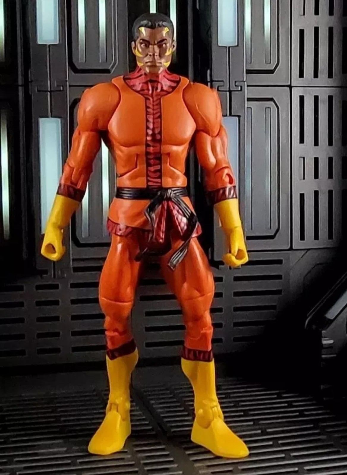 DC Universe Classics Bronze Tiger 6&Prime; Action Figure Apache Chief Wave 18 LOOSE