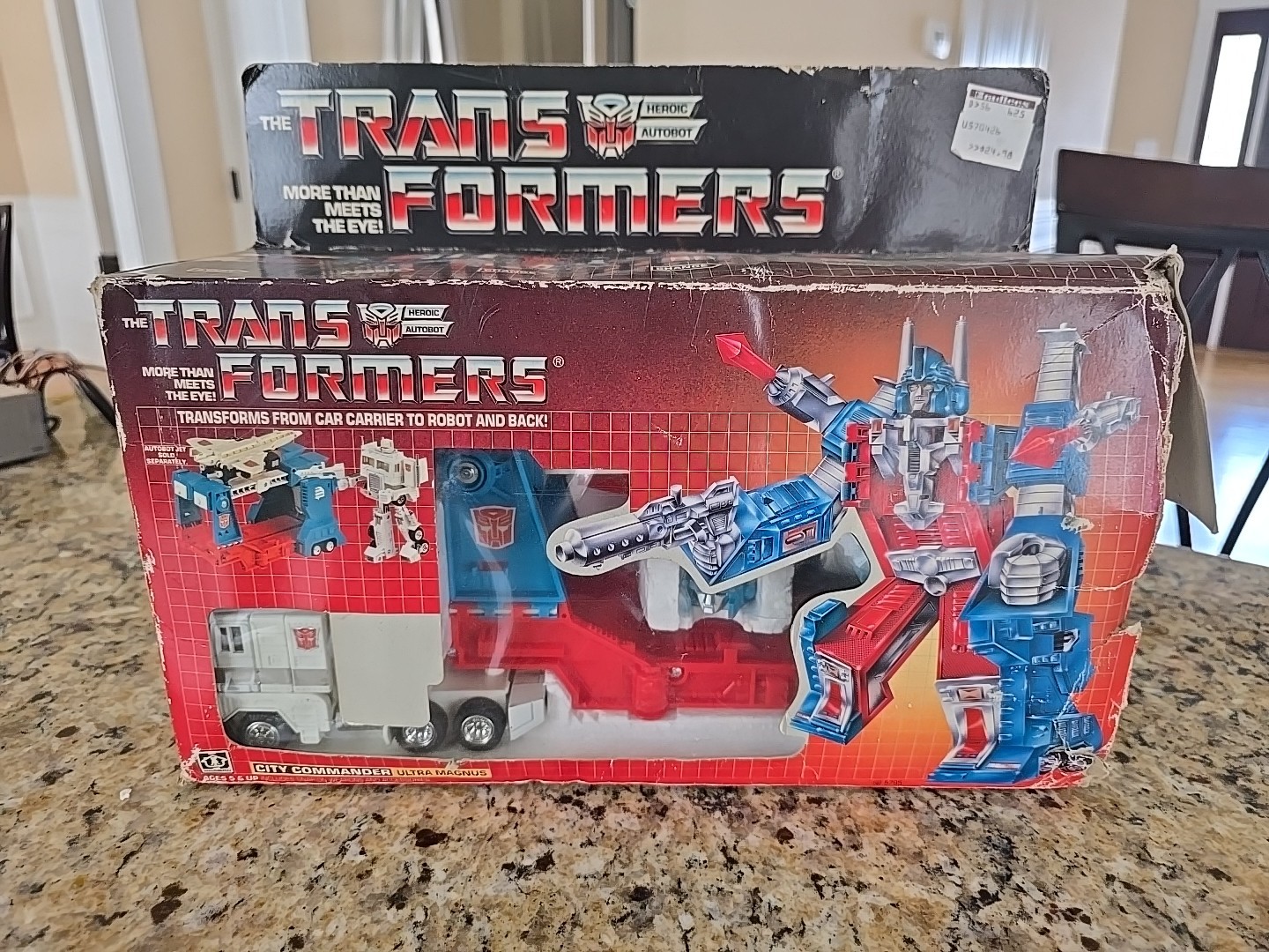 Vintage 1985 Transformers G1 City Commander Ultra Magnus Original Box Autobots