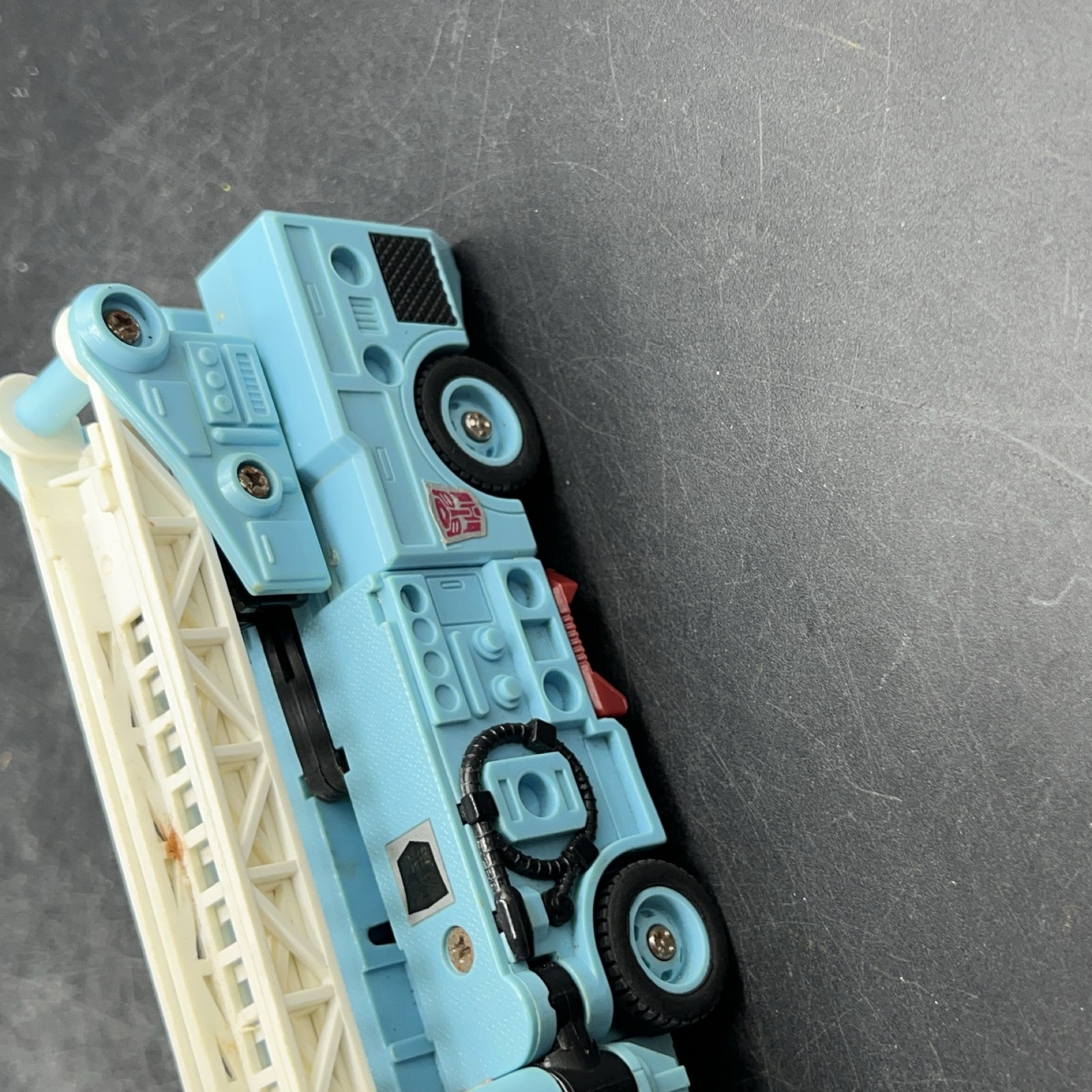 Hasbro Transformers Hot Spot Action Figure Light Blue White Truck 1986