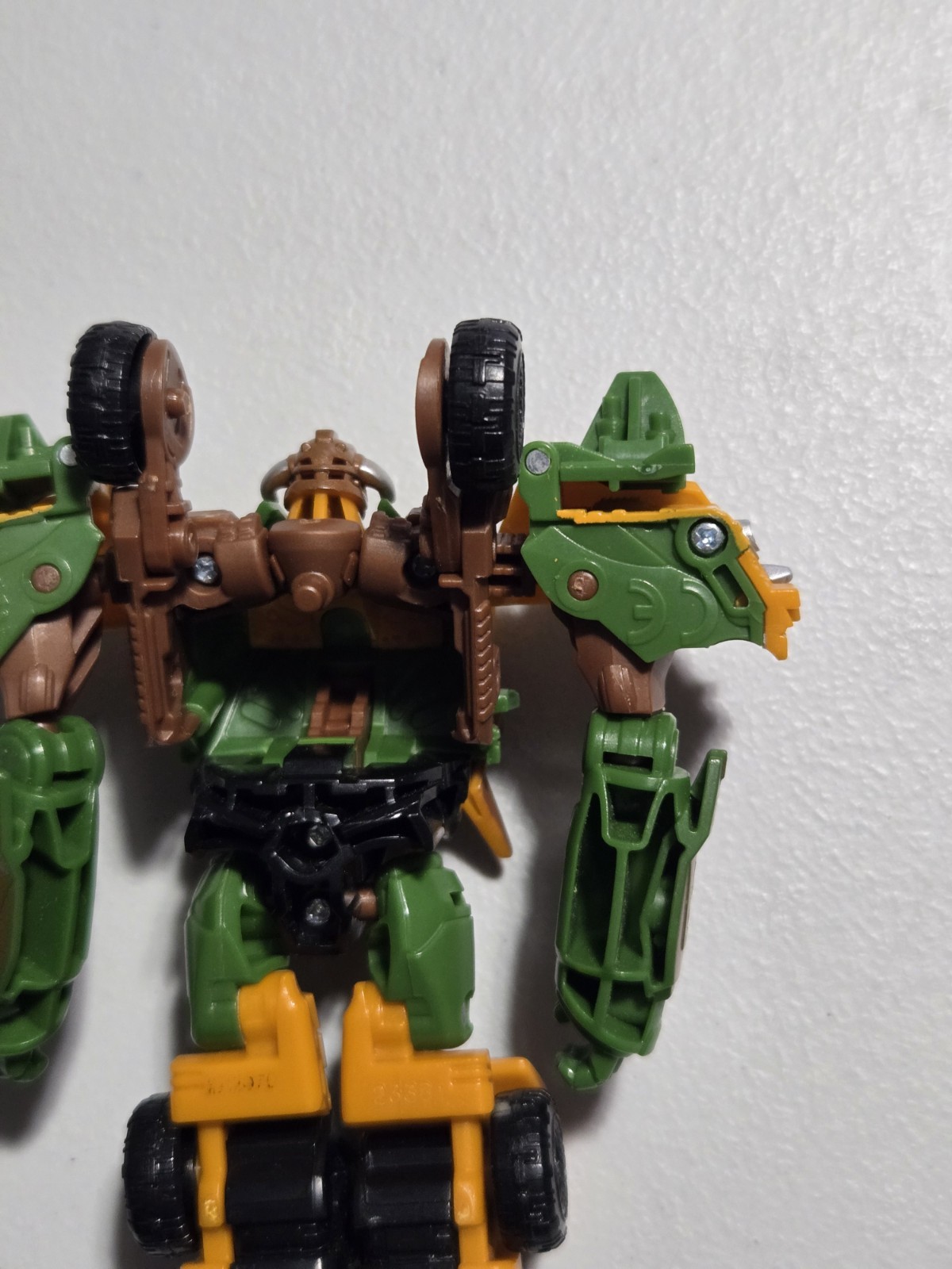 Transformers Prime Beast Hunters Bulkhead Commander Class Action Figure