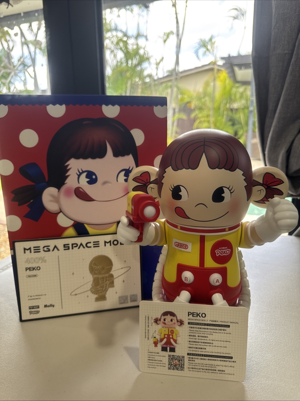 Authentic Pop Mart Mega Space Molly 400% PEKO. US Seller