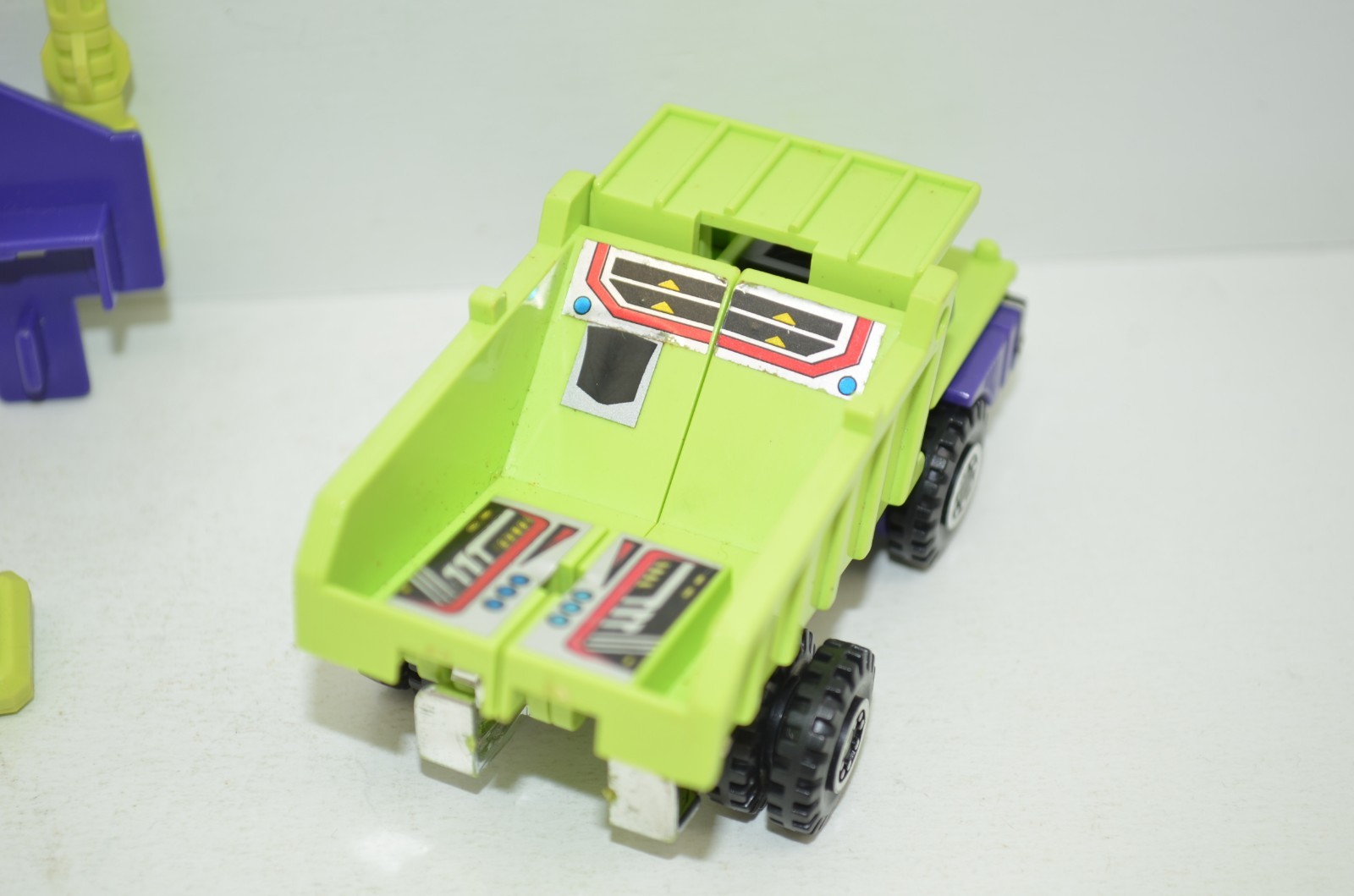 Original G1 Transformers Constructicon LONG HAUL Near COMPLETE Devastator Follow