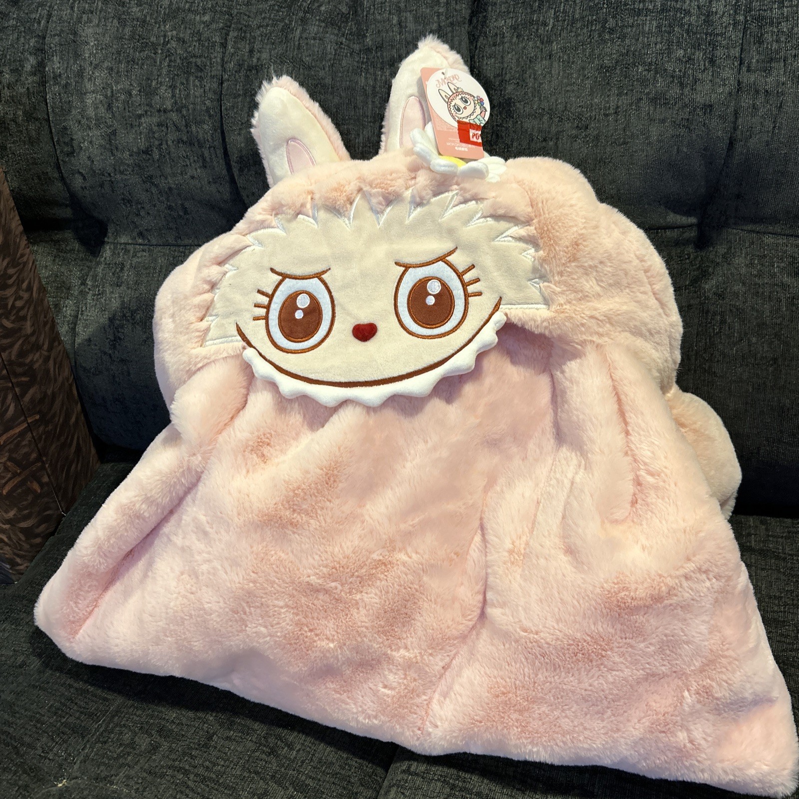Authentic Pop Mart Pink Mokoko Labubu Cape Hooded Blanket New Pop Land Exclusive
