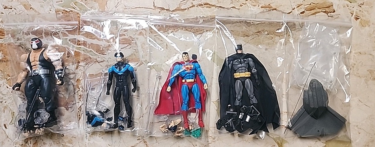 Mafex Medicom Batman Hush Action Figure Loose Lot (BatmanSuperman NightwingBane)
