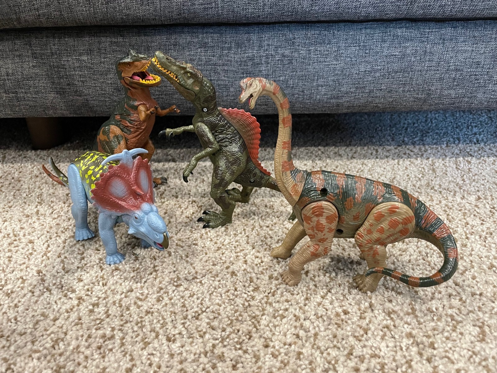 Set of 4 Dinosaur Action Figure Playset, 8-9 inches, EUC, Jurassic Era, Toys