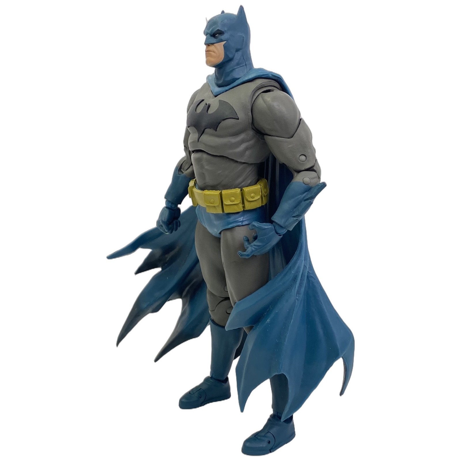 DC Multiverse Hush Batman Blue Gray Variant 7&Prime; Action Figure McFarlane Toys Used