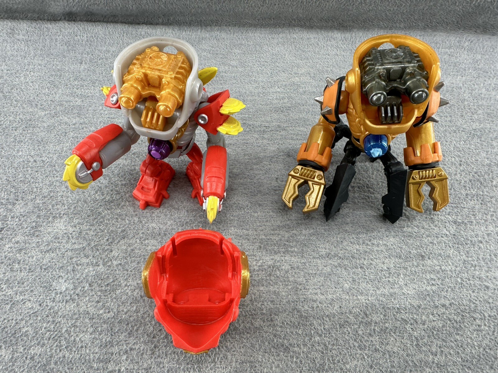 TREASURE X ROBOTS GOLD – Crab Robots, Robots Gold Blingjaro & 4 Base D1
