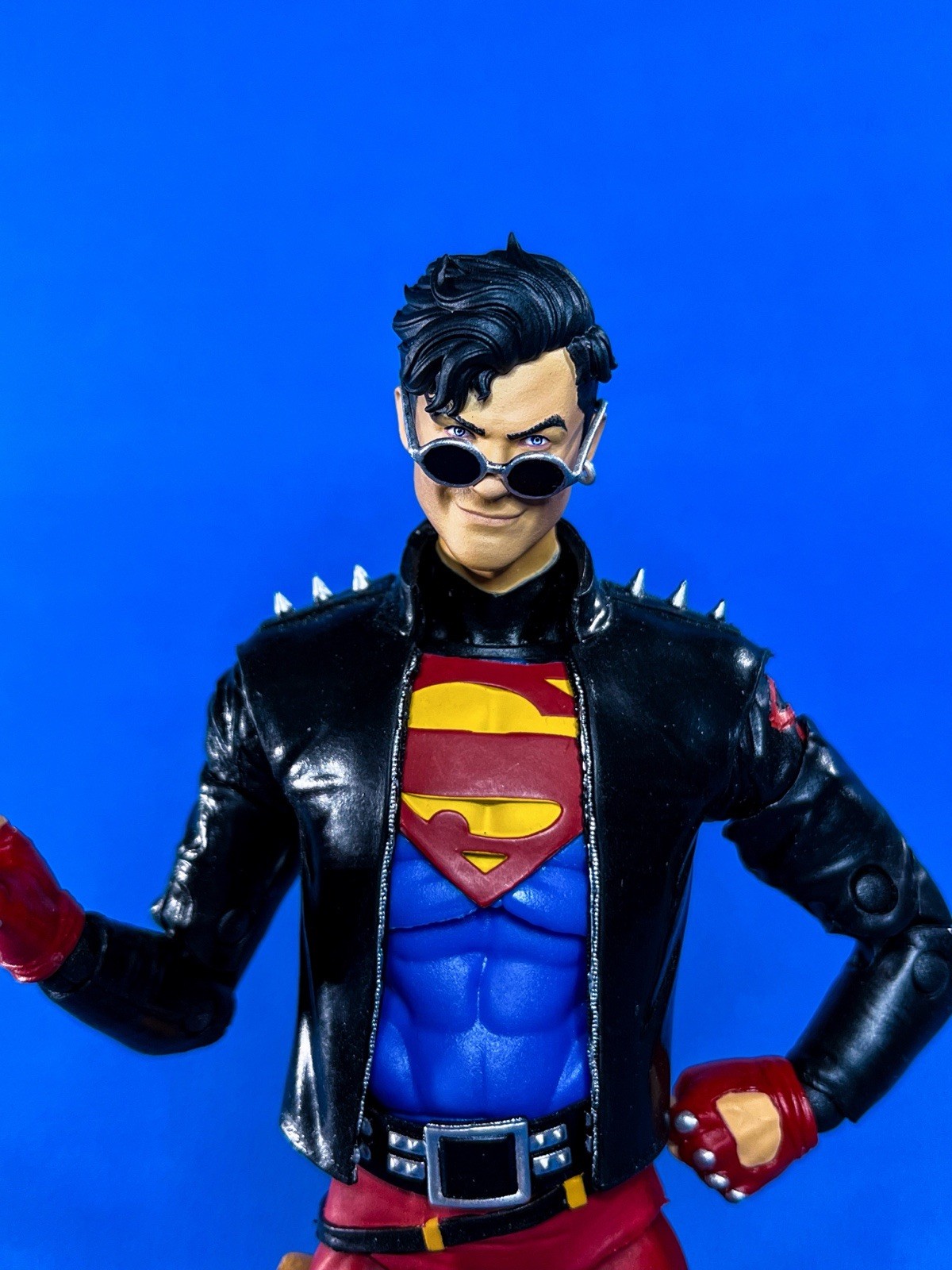 Custom (Made To Order) Dc Multiverse Superboy Painted Headsculpt