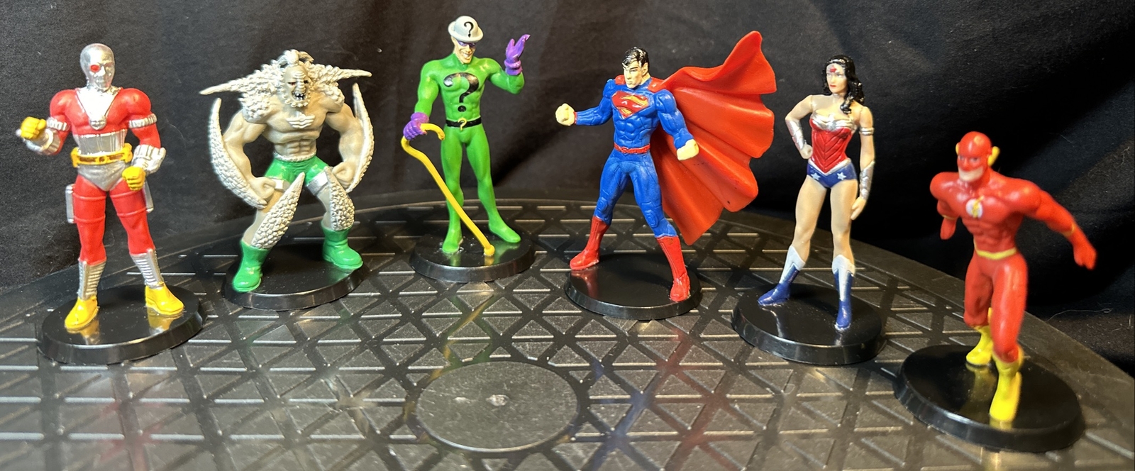 Superman Wonder Flash Riddler Deadshot Doomsday DC Comics Cake Topper Toy Figure