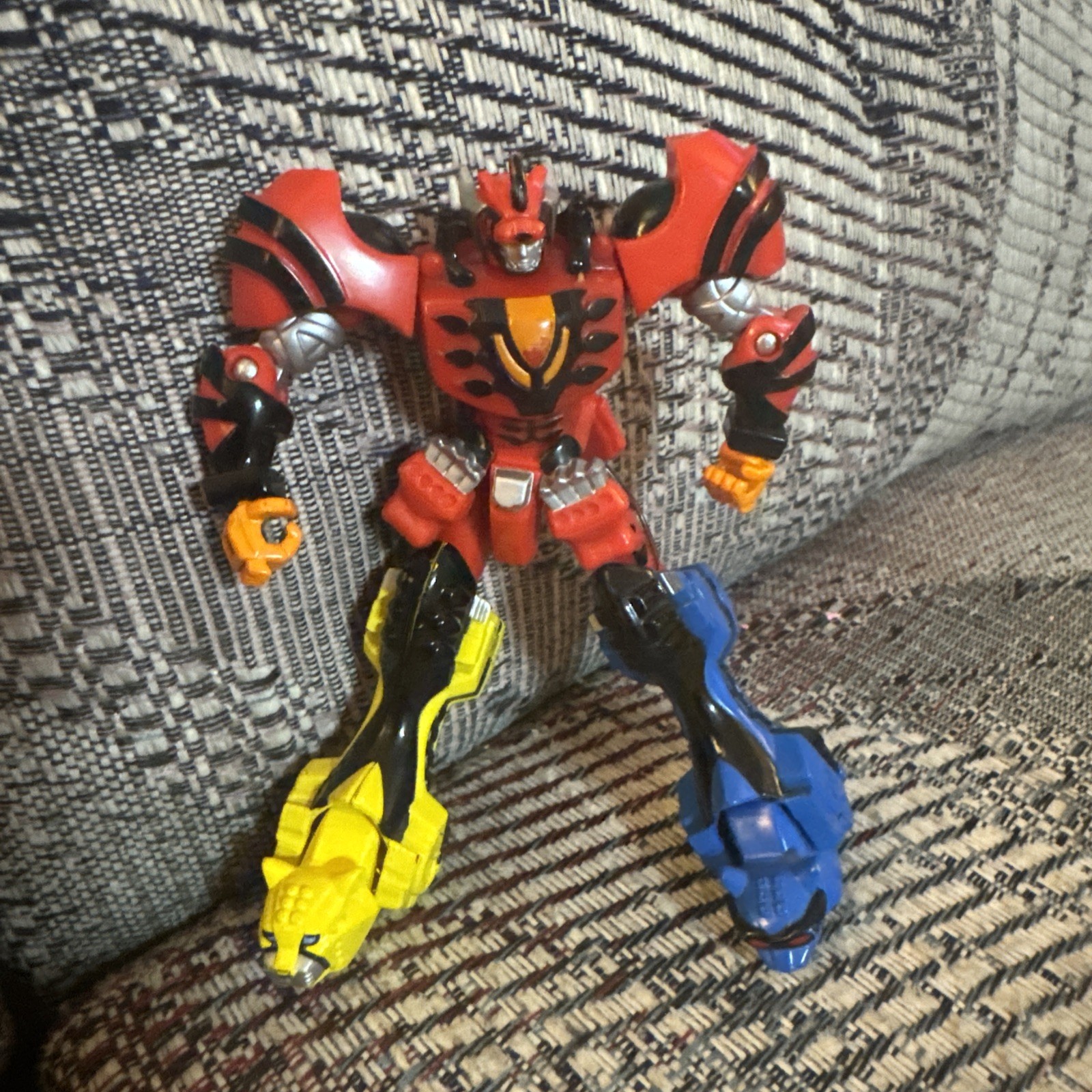 2009 Power Rangers Jungle Pride Mini Deluxe RetroFire MEGAZORD 5.5”