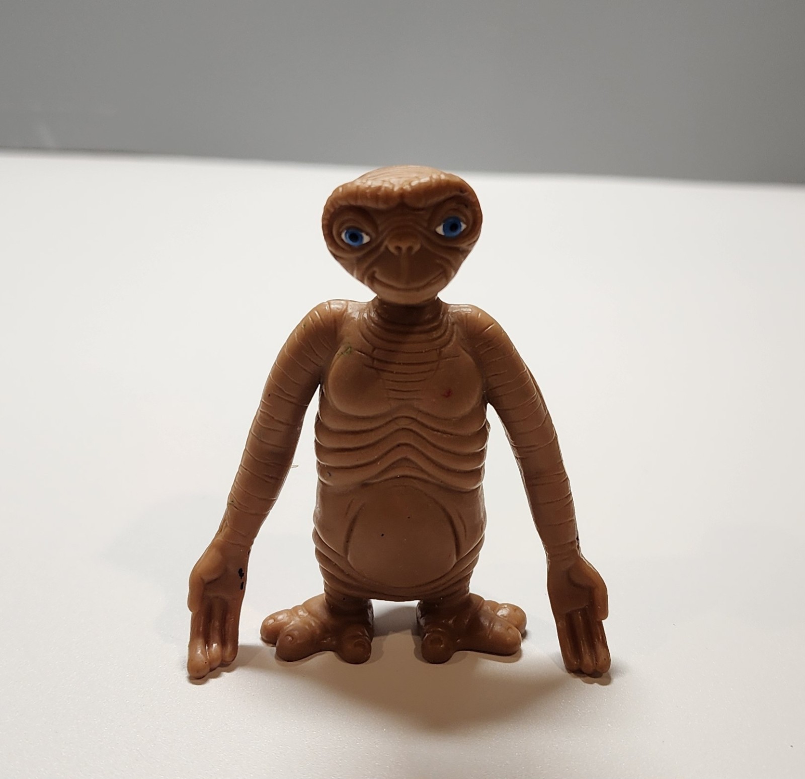 Vintage E.T. Universal Studios Kraft Mac N’ Cheese 3” Bendable Toy Figure