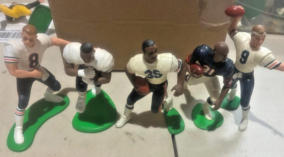 AWESOME MONSTERS OF THE MIDWAY CHICAGO BEARS Starting Lineup OPEN LOT MCMAHON