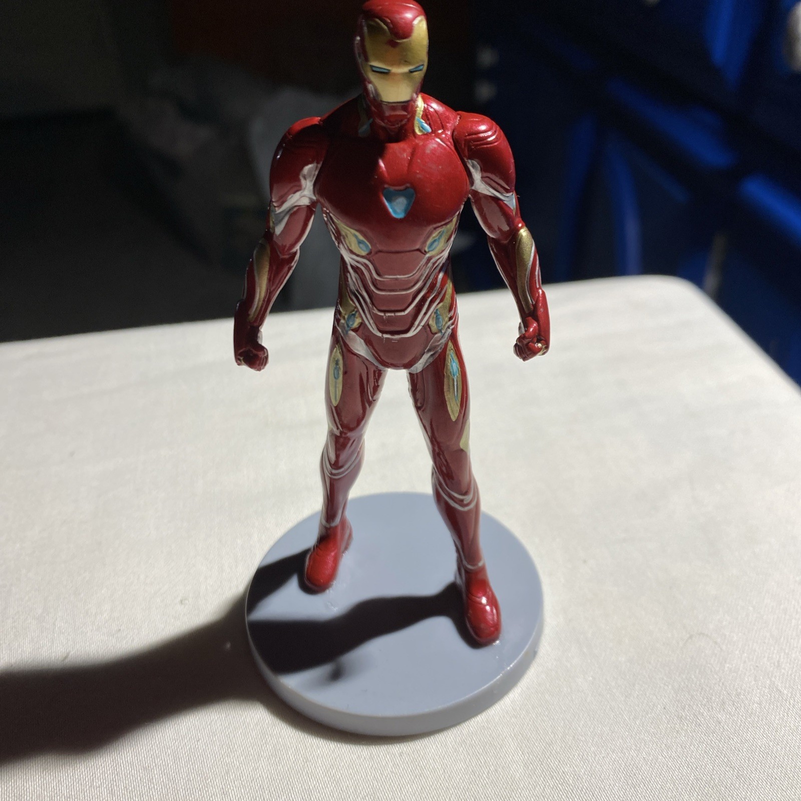 Marvel Avengers Infinity War Iron Man 4&Prime; figure or cake topper Disney Exclusive