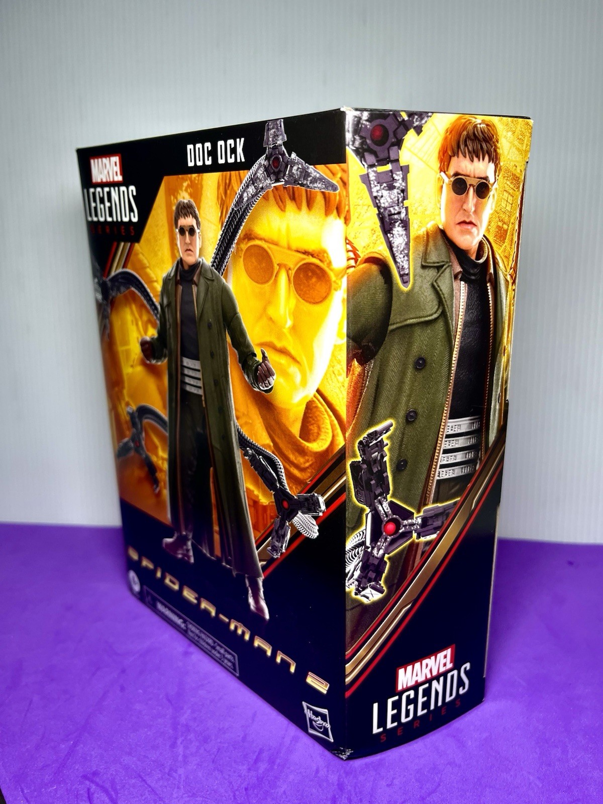 2023 Hasbro Marvel Legends – Spider-Man 2: DOCTOR OCTOPUS (Alfred Molina) Figure