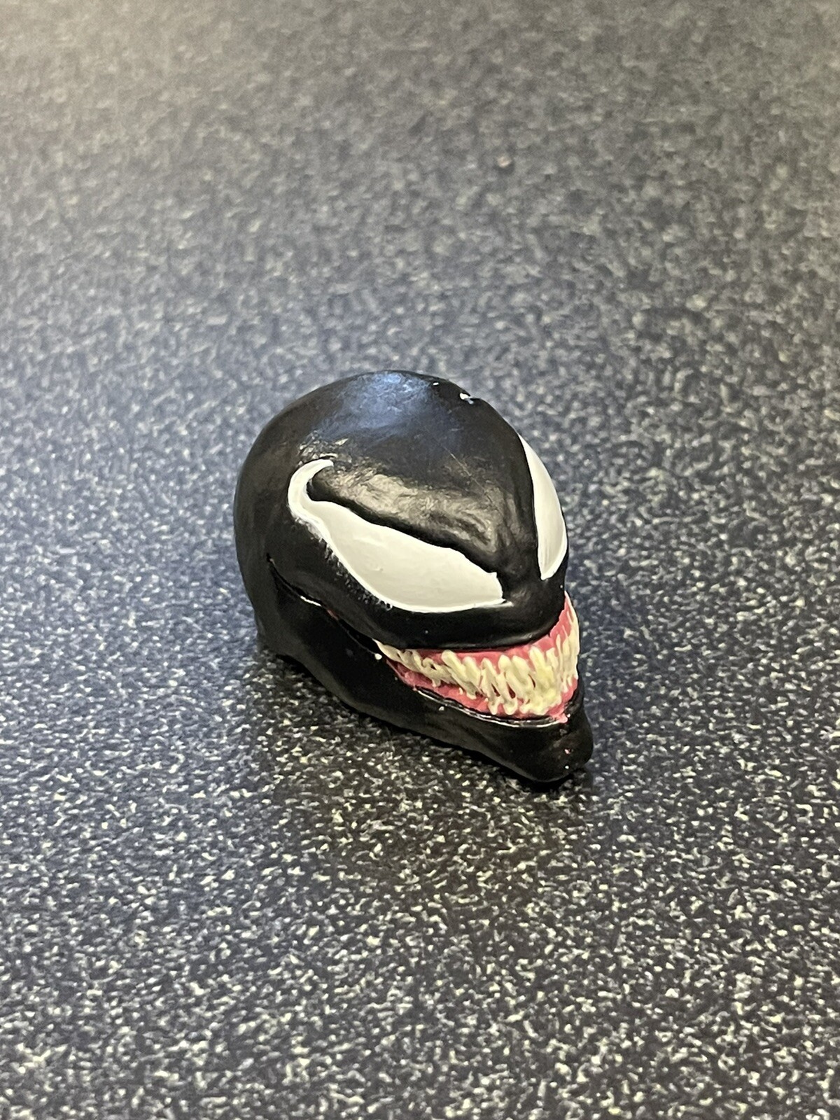 Marvel Legends (VENOM) (HEAD ONLY) FIGURE Venom Movie Sony MINT