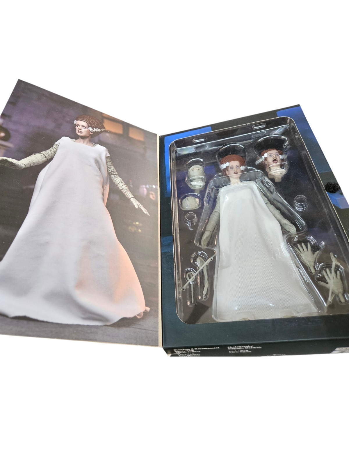 NECA Universal Monsters Ultimate BRIDE OF FRANKENSTEIN Color Version 7&Prime; Figure
