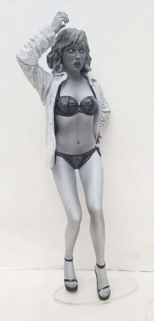 Incomplete NECA 6.5&Prime; Sin City SDCC 2005 Ex. Brittany Murphy B&W « Shellie » Figure