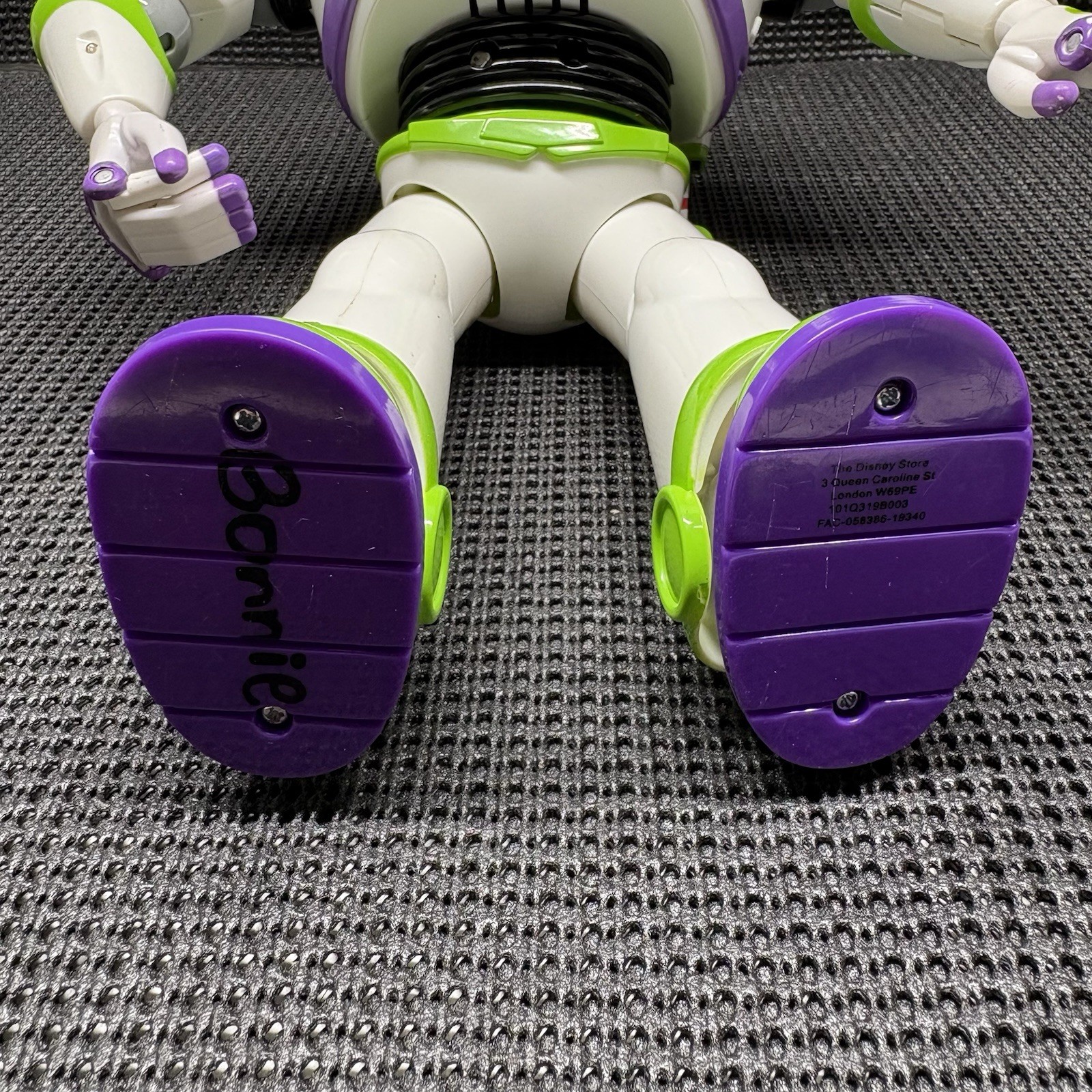 Disney Store 12&Prime; Buzz Lightyear Interactive Talking Action Figure (Wear)