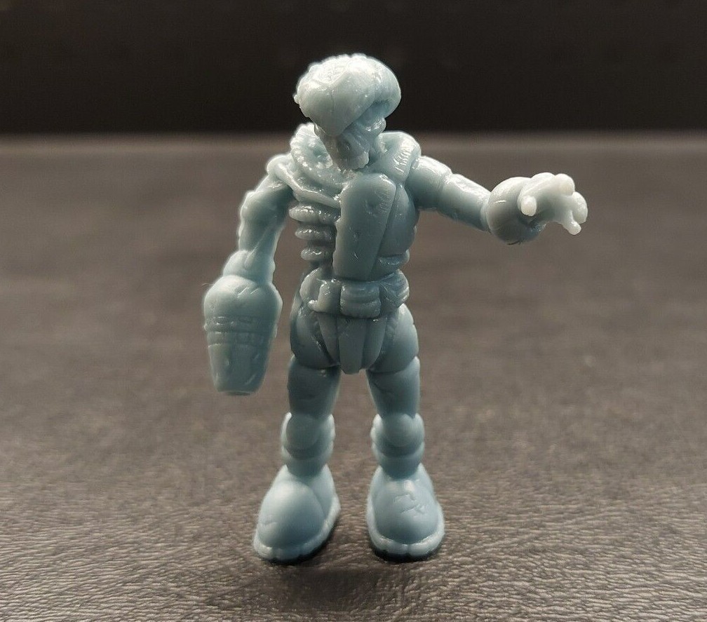 O.M.F.G. OMFG OTMFG October Toys Mini Figure – Zombie Pheyden Onell Design Blue