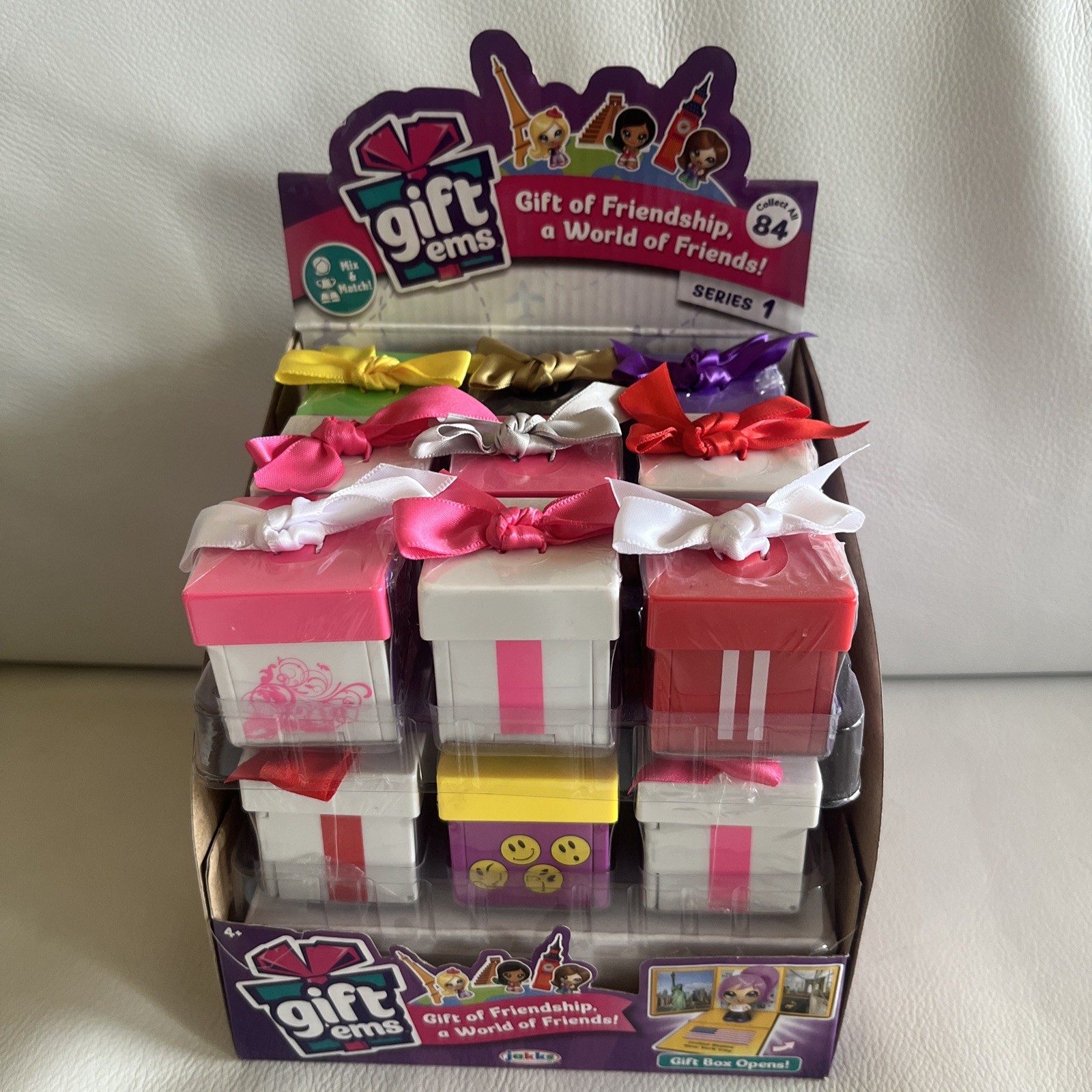 Gift &lsquo;Ems – Series 1 – Display Case of 18